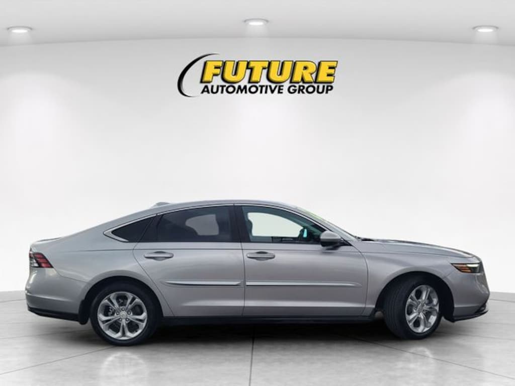 Used 2023 Honda Accord LX Sedan