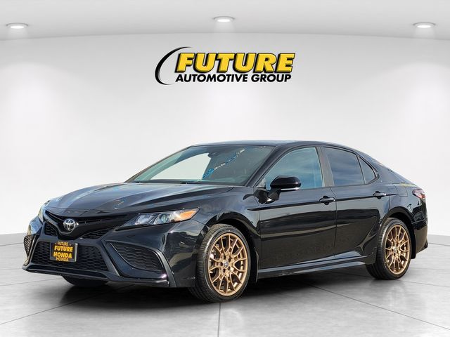 2024 Toyota Camry SE Nightshade photo 4