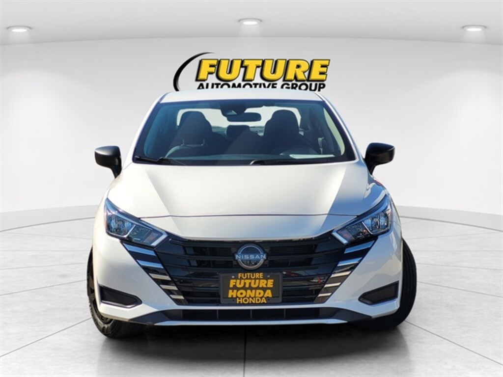 Used 2024 Nissan Versa 1.6 S Sedan