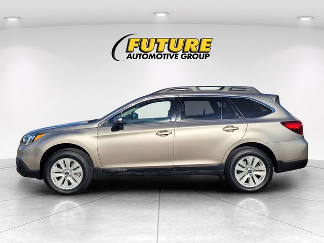 2017 Subaru Outback 2.5i Premium photo 5