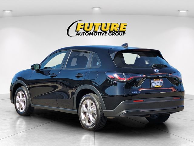 2023 Honda HR-V LX photo 6