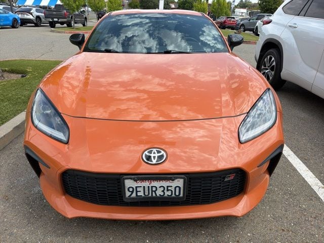 2023 Toyota GR86 10th Anniversary Special Edition photo 4