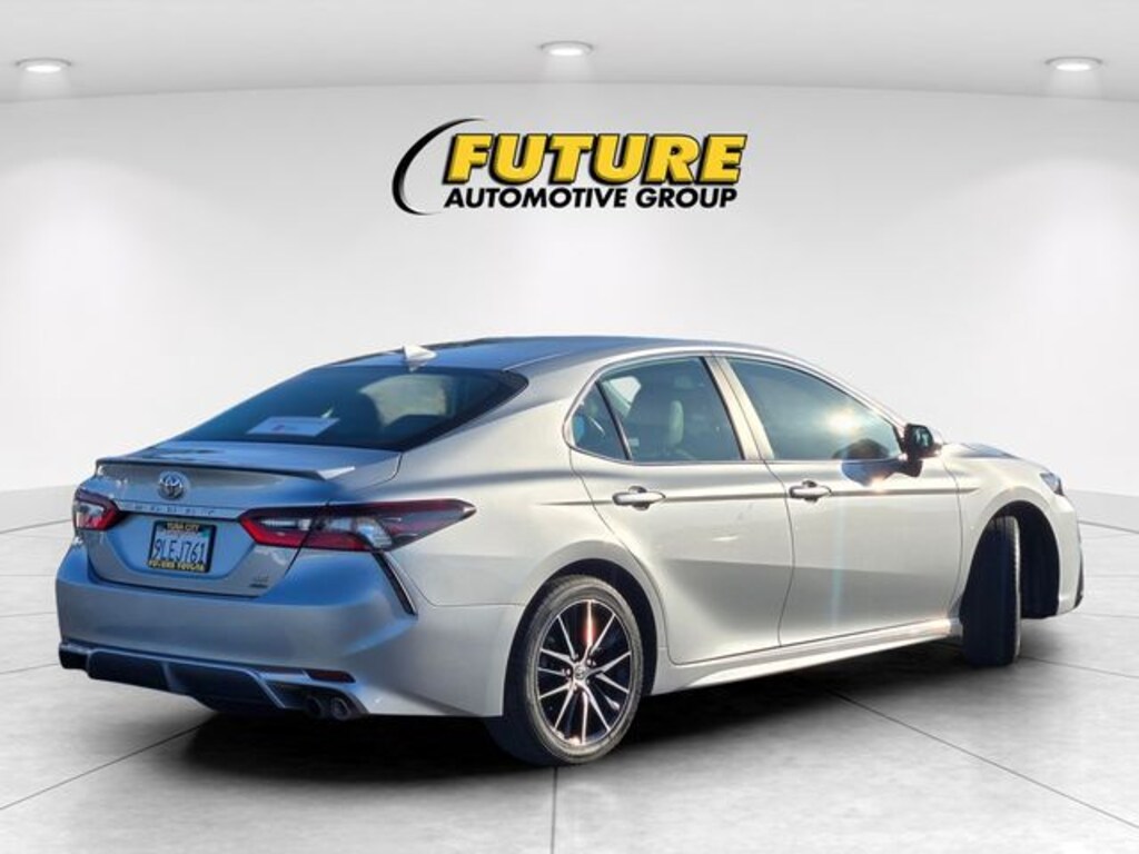 Used 2024 Toyota Camry SE AWD Sedan
