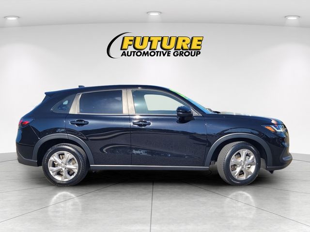 2023 Honda HR-V LX photo 2