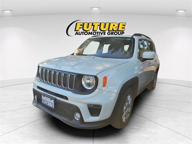 2019 Jeep Renegade Latitude photo 3