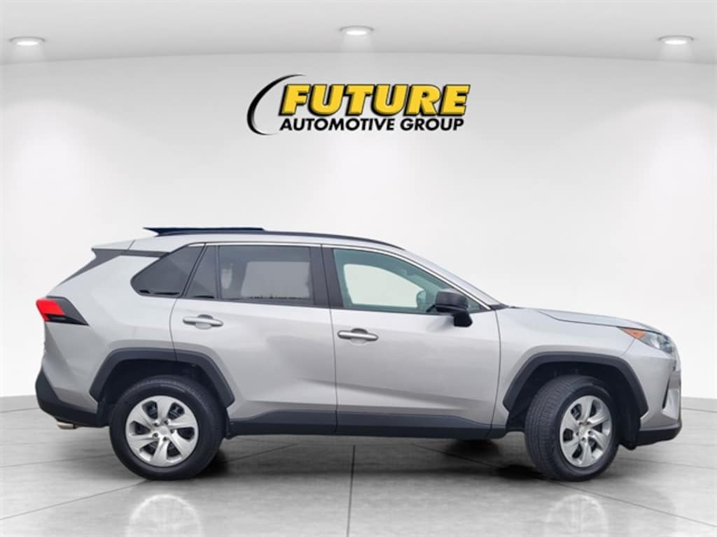 Used 2021 Toyota RAV4 LE SUV