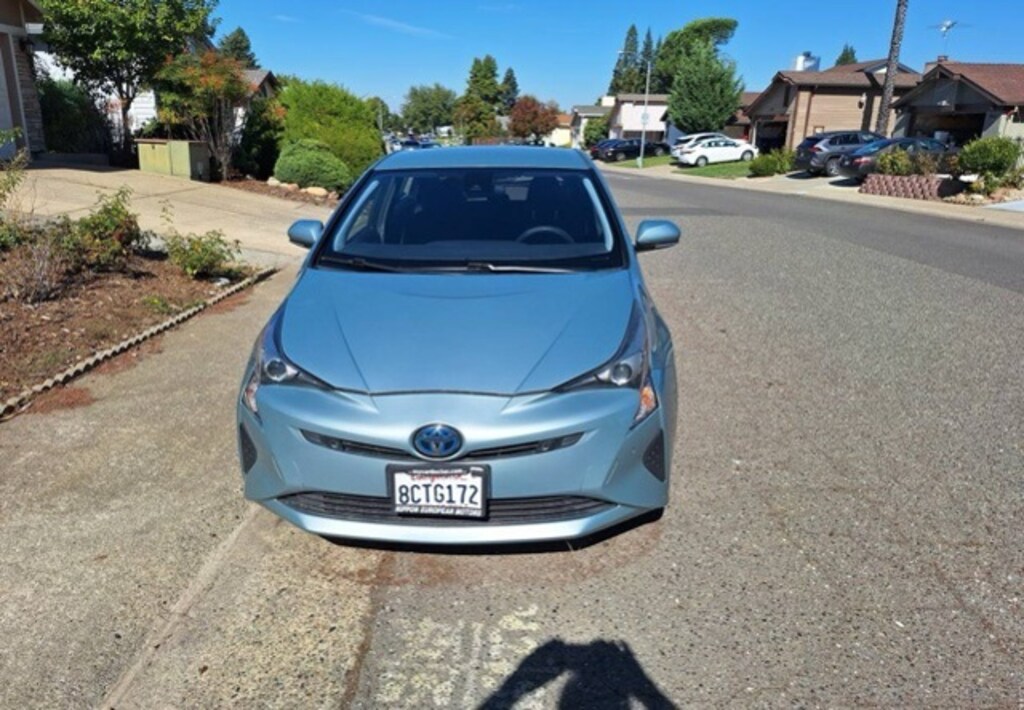 Used 2018 Toyota Prius Four Hatchback
