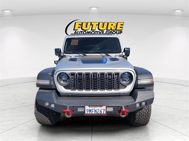 2024 Jeep Wrangler Rubicon 4xe photo 2