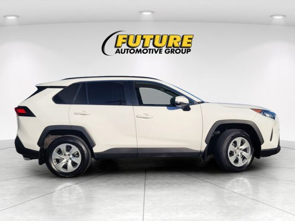 Used 2021 Toyota RAV4 LE SUV