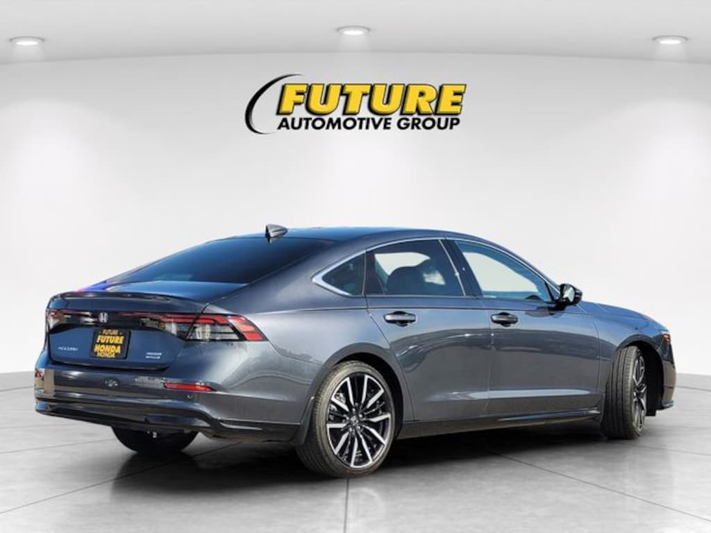 Used 2023 Honda Accord Hybrid Touring Sedan