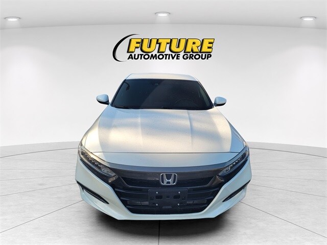 2019 Honda Accord Sport 1.5T photo 2