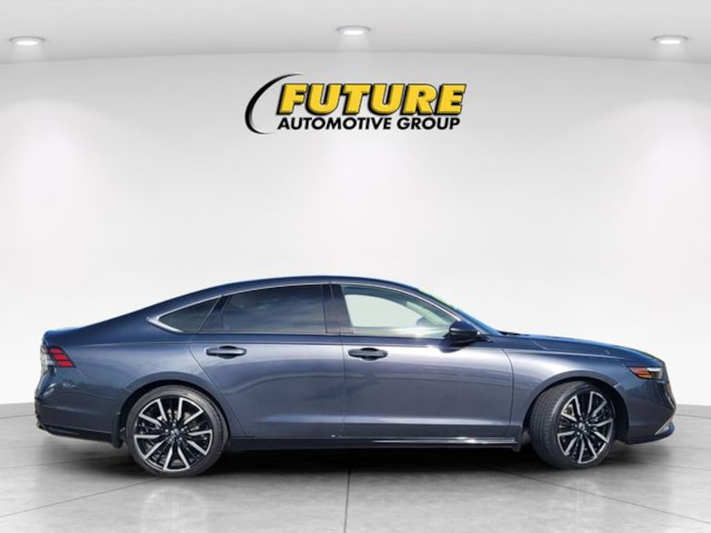 Used 2023 Honda Accord Hybrid Touring Sedan