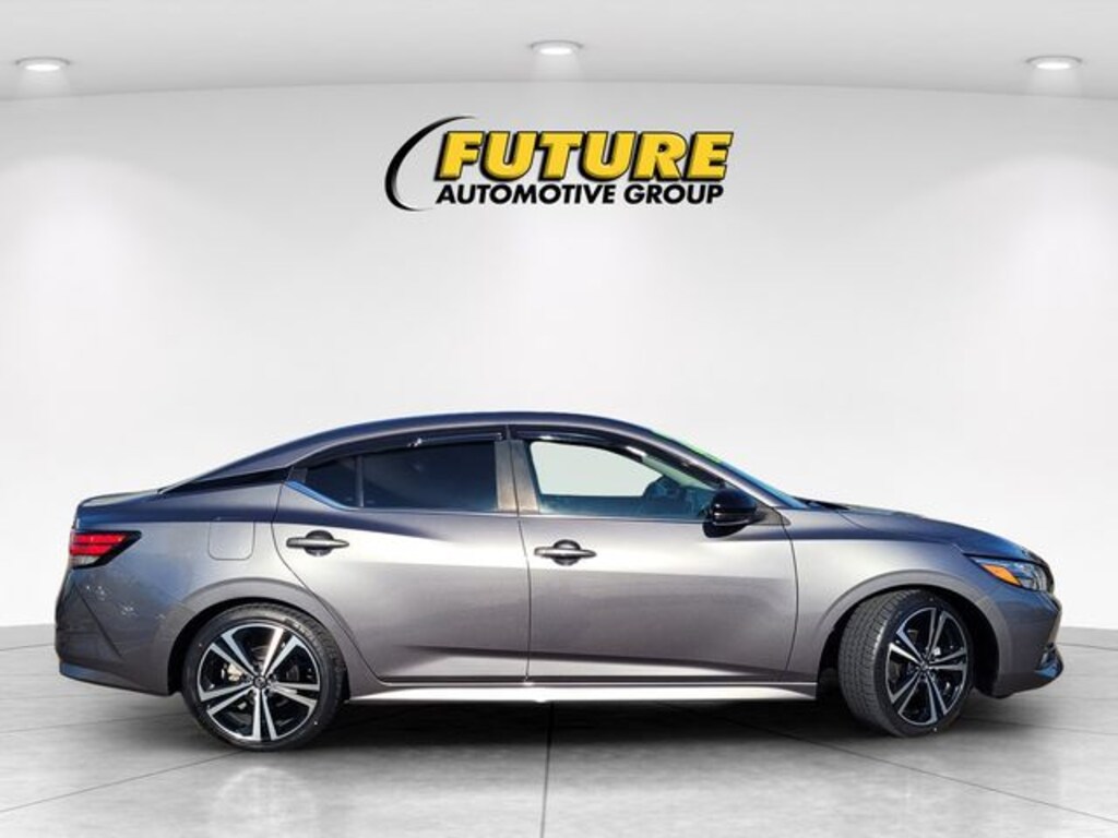 Used 2022 Nissan Sentra SR Sedan