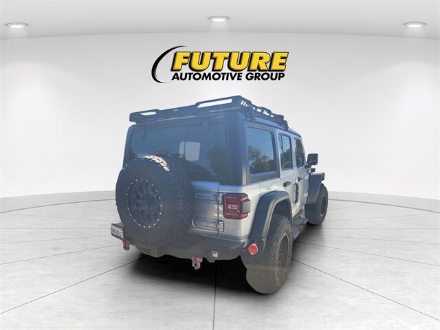 2024 Jeep Wrangler Rubicon 4xe photo 3