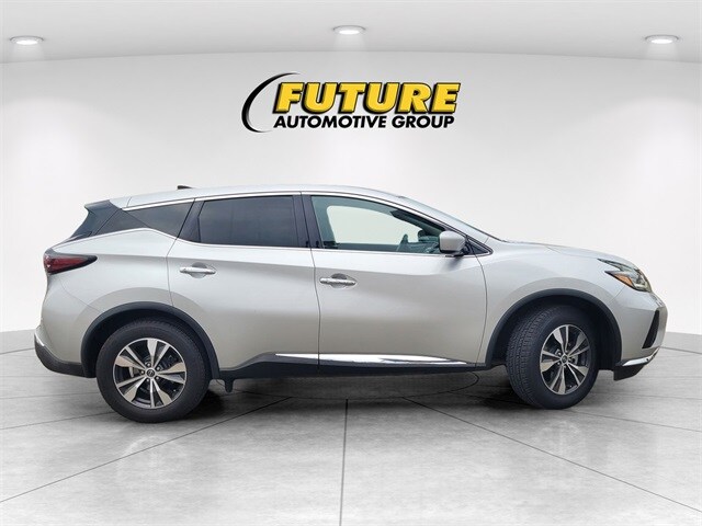 2023 Nissan Murano S photo 2