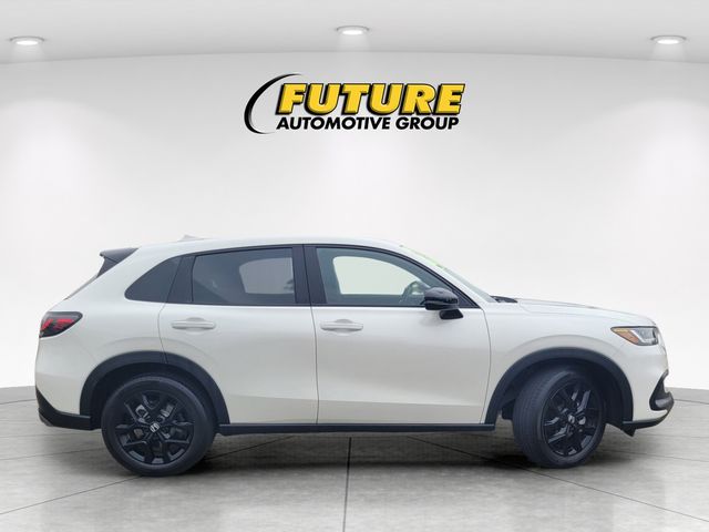 2024 Honda HR-V Sport photo 2