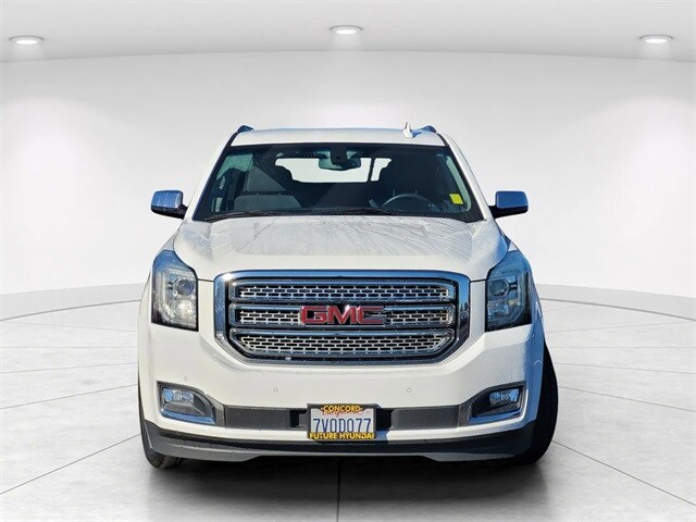 2016 Gmc Yukon XL SLE photo 3