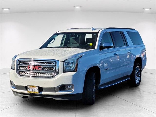 2016 Gmc Yukon XL SLE photo 2