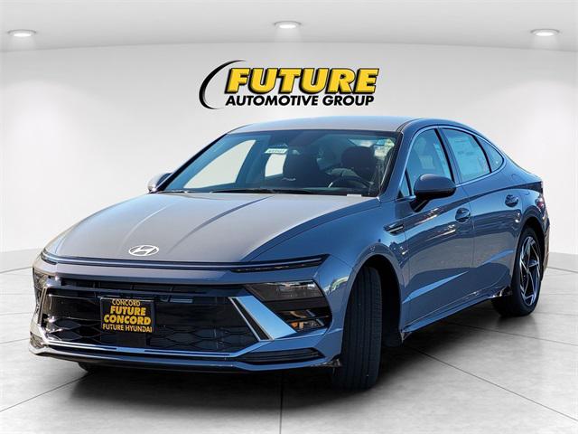 2026 Hyundai Sonata SEL Sport photo 2