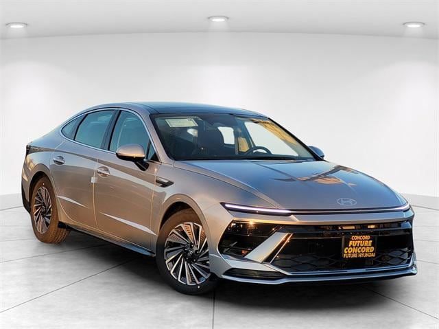 2026 Hyundai Sonata Hybrid Sedan 
