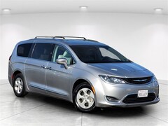2018 Chrysler Pacifica Hybrid
