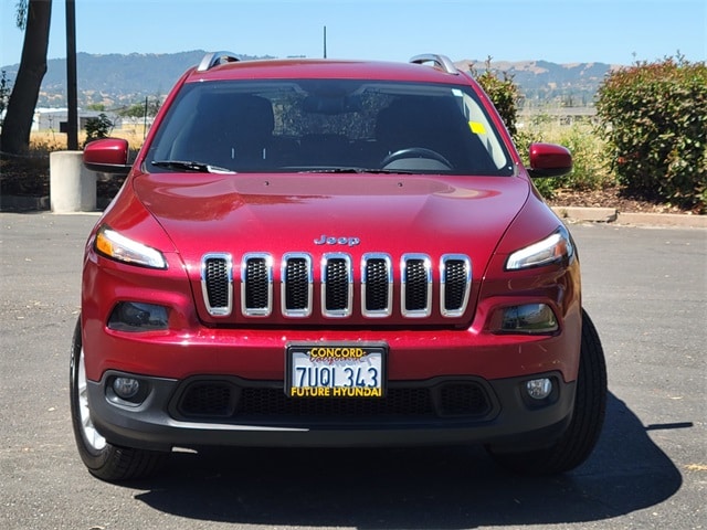 Used 2016 Jeep Cherokee Latitude with VIN 1C4PJMCS2GW235362 for sale in Concord, CA