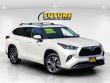 Used 2020 Toyota Highlander Hybrid XLE SUV