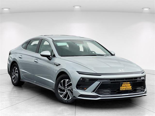 2026 Hyundai Sonata Hybrid Sedan 