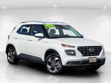 2025 Hyundai Venue SEL SUV
