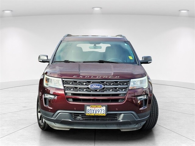 2018 Ford Explorer XLT photo 2