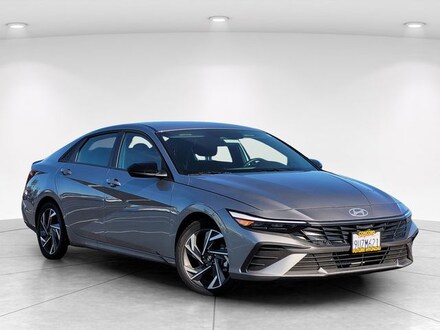 2025 Hyundai Elantra SEL Sport Sedan