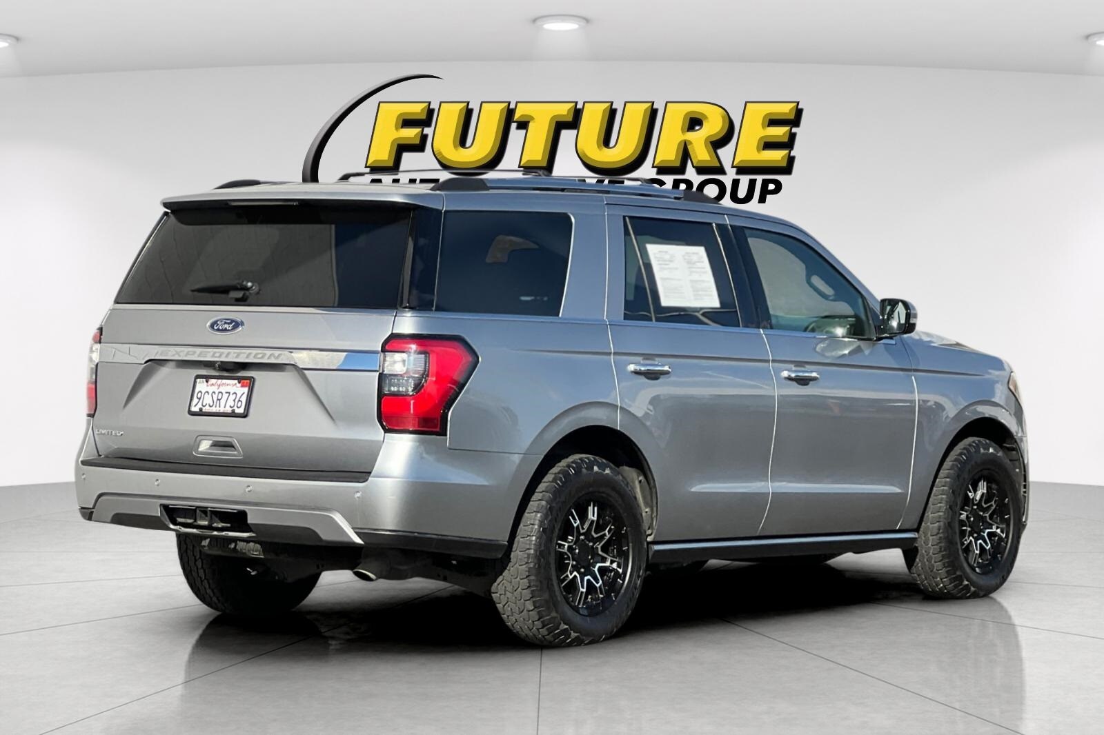 2020 Ford Expedition Limited photo 3