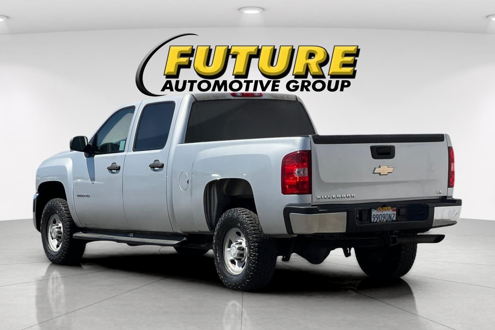 2010 Chevrolet Silverado 2500HD Work Truck photo 5