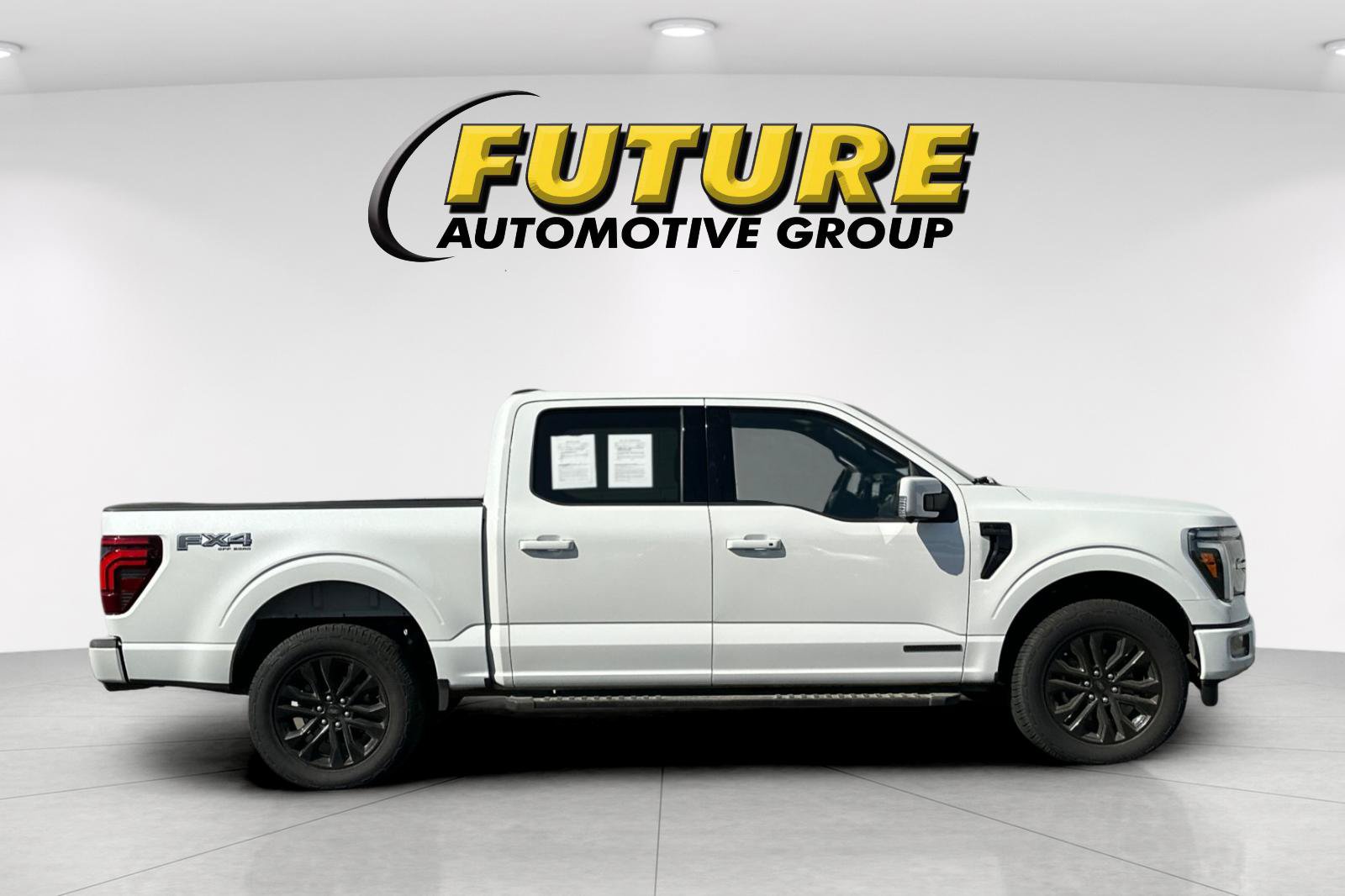 Used 2024 Ford F-150 Lariat Truck