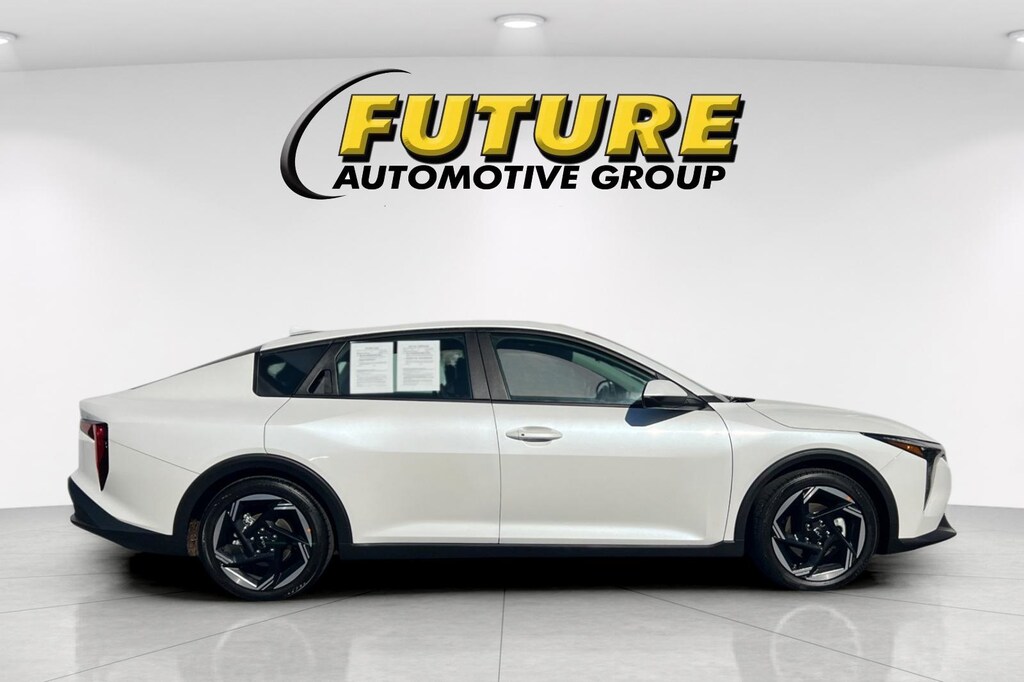 Certified 2025 Kia K4 EX Sedan