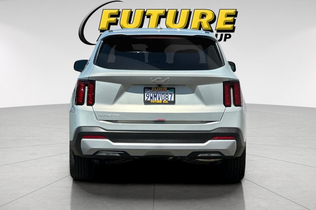 Certified 2026 Kia Sorento LX SUV
