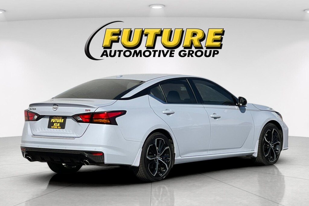 Used 2023 Nissan Altima 2.5 SR Sedan