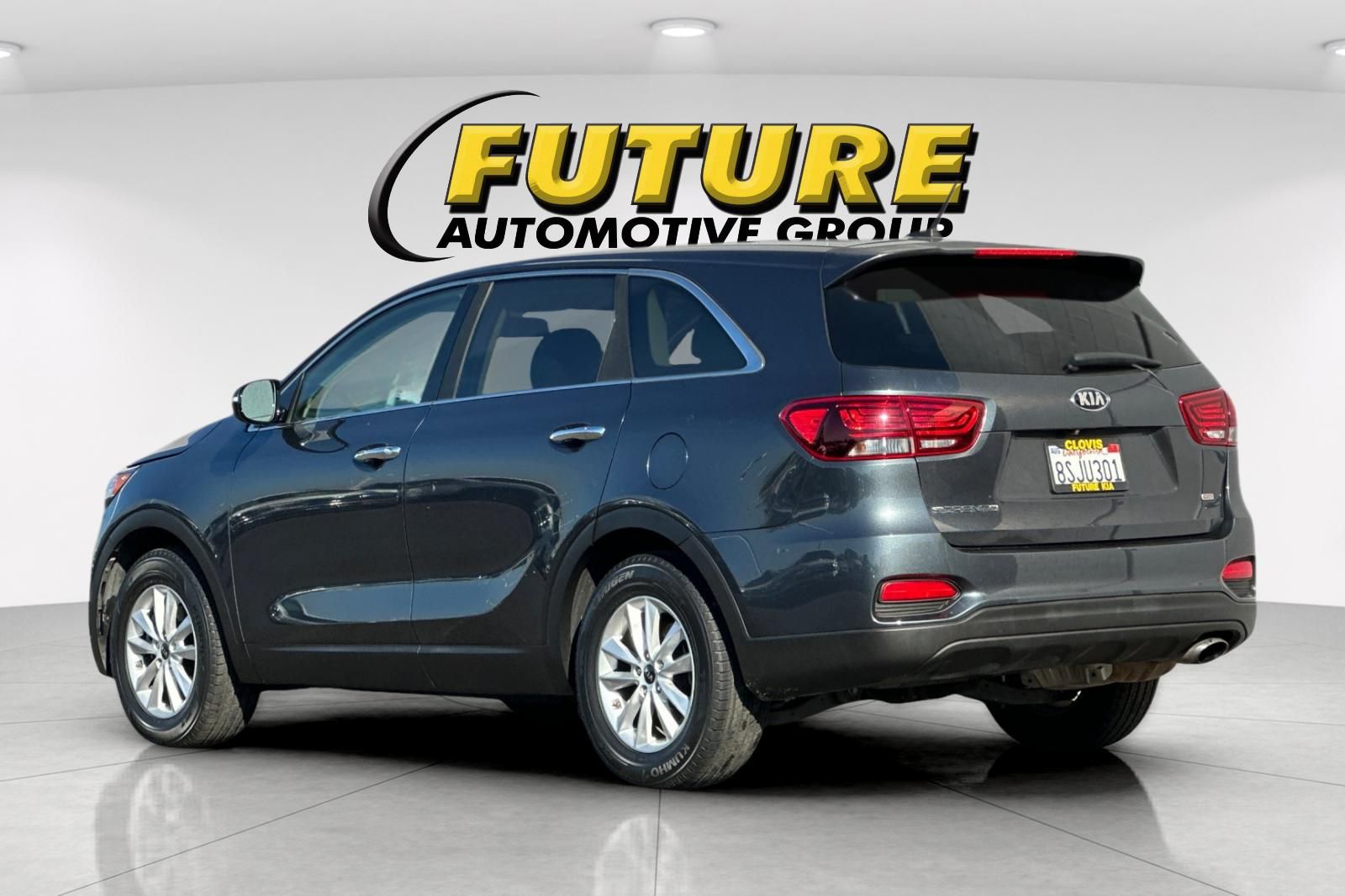 2020 Kia Sorento LX photo 5