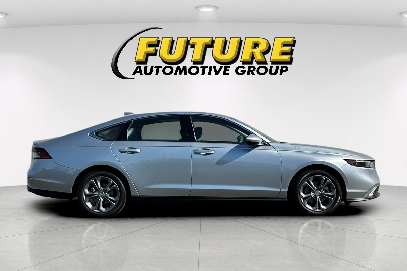 Used 2024 Honda Accord EX Sedan