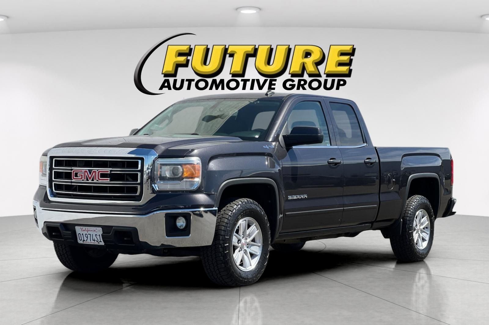 2014 GMC Sierra 1500 SLE photo 3