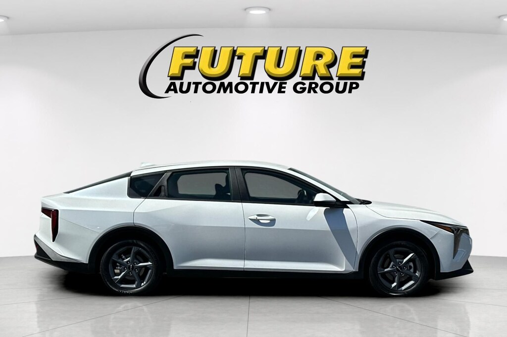 Used 2025 Kia K4 LXS Sedan
