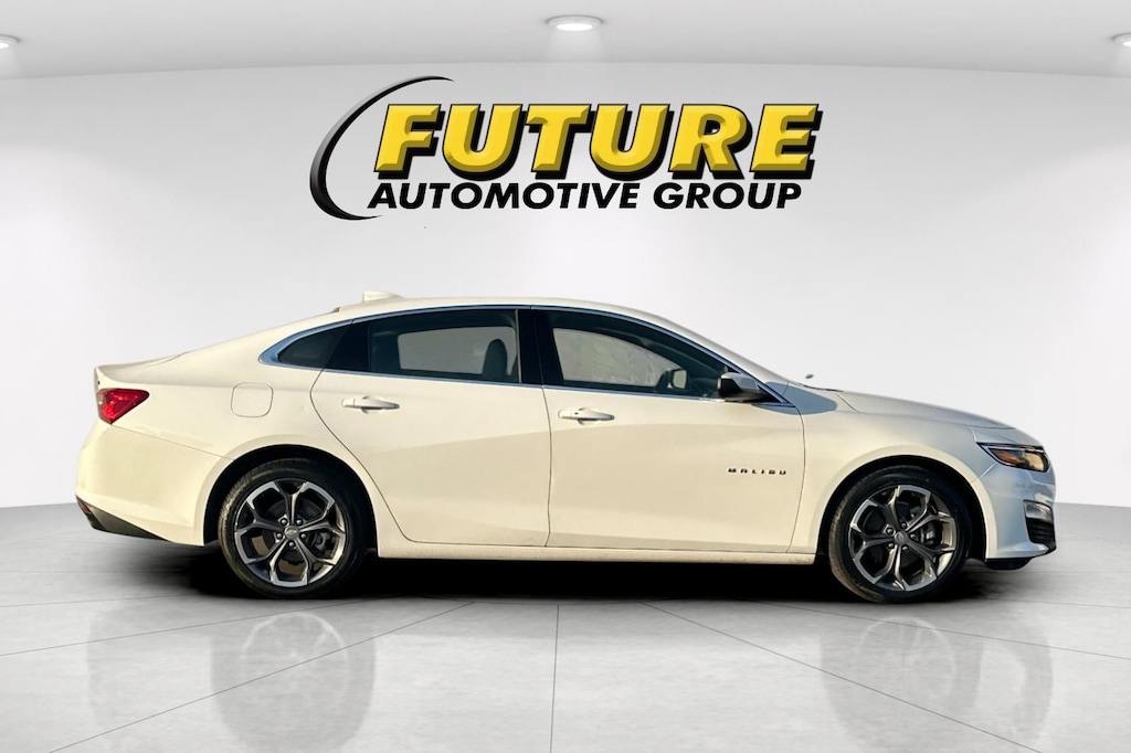 Used 2024 Chevrolet Malibu LT Sedan