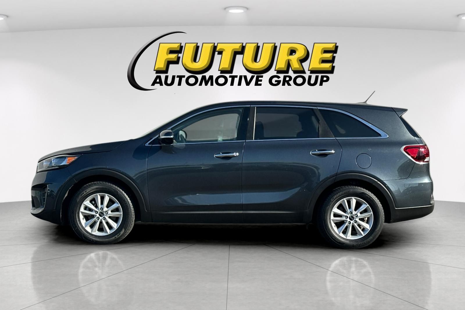 2020 Kia Sorento LX photo 6