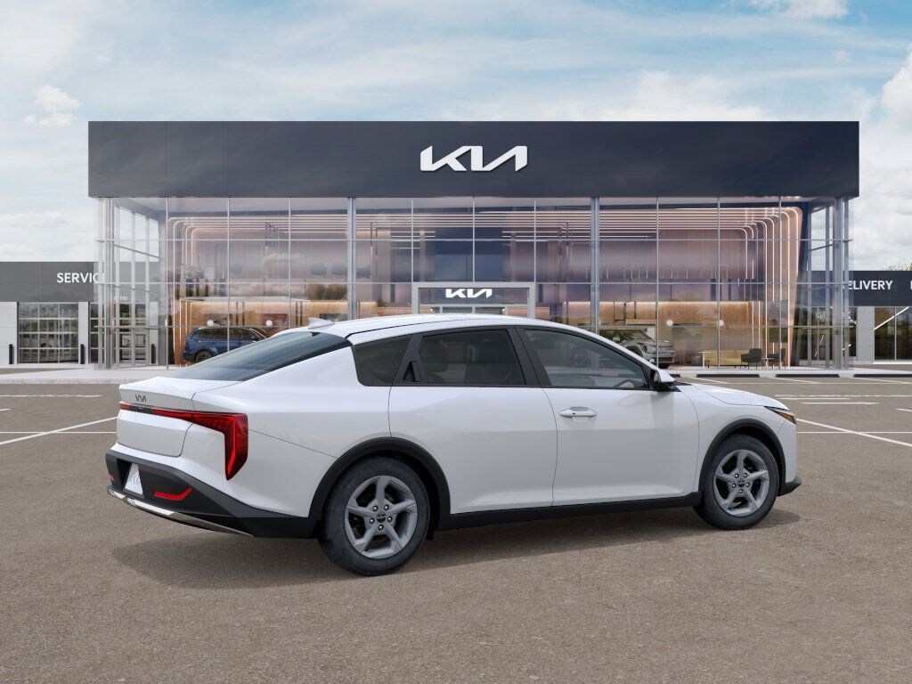 Certified 2025 Kia K4 LXS Sedan