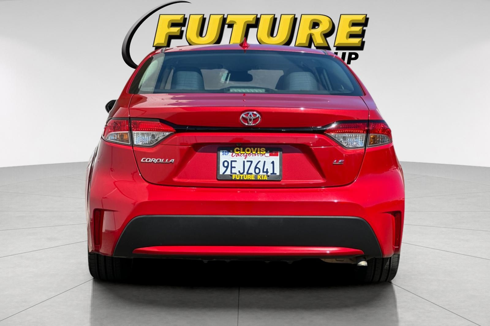 2020 Toyota Corolla LE photo 4