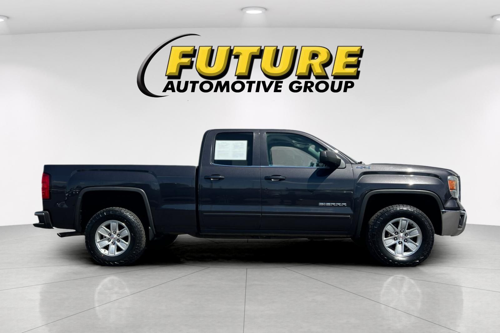 2014 GMC Sierra 1500 SLE photo 2