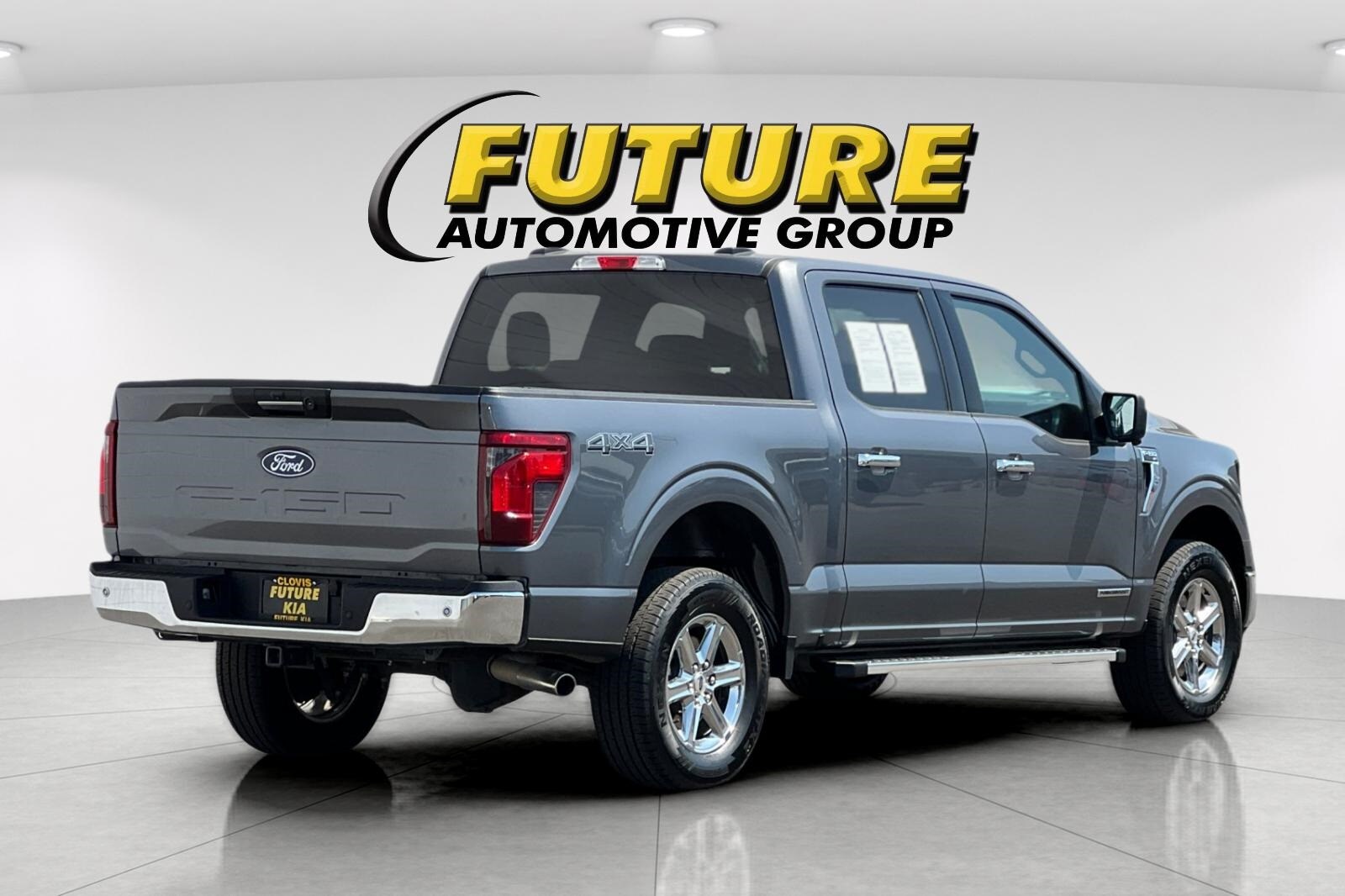 2024 Ford F-150 XLT photo 3