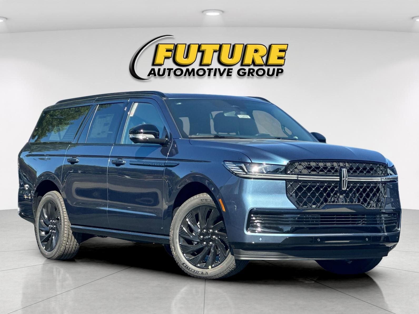 2027 Lincoln Navigator L