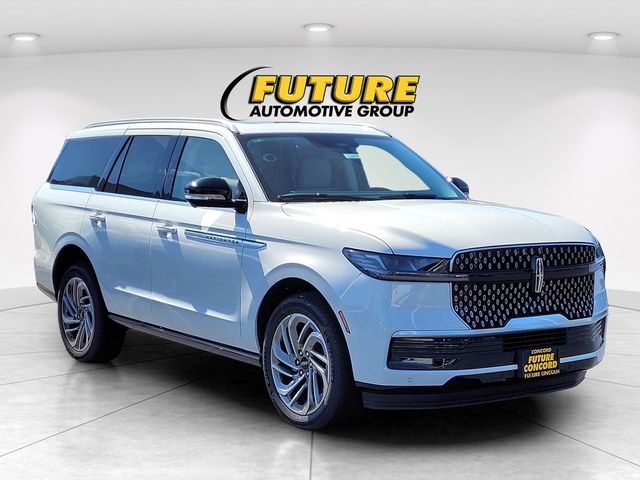 2026 Lincoln Navigator Reserve 4WD's photo