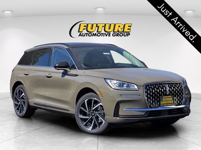2025 Lincoln Corsair Grand Touring AWD's photo